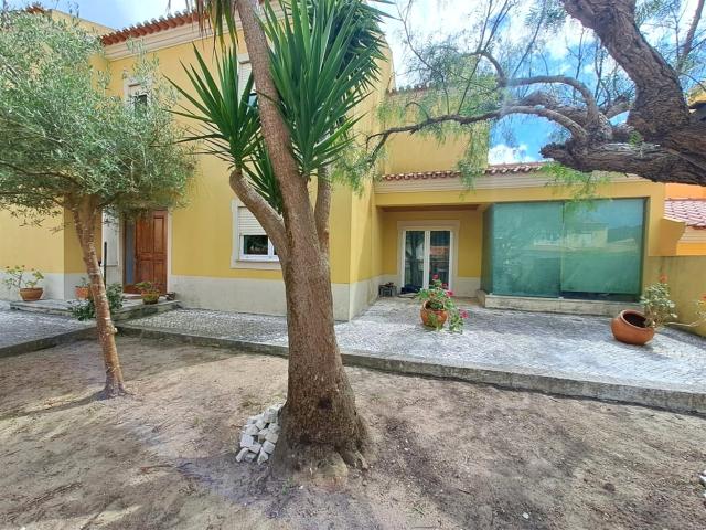 Moradia V4+1 em Roliça, em condomínio Domicillium Villas 134m² Roliça