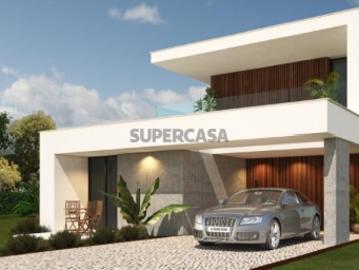 Moradia V4 Moderna com Piscina #Nova construção #Caldas da Rainha #Jardim #Garagem #Vistas deslumbrantes #Excelente qualidade #Acabamentos e materiais de luxo