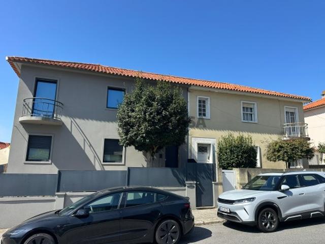 Moradia V4 Bairro António Aroso Avenida da Boavista