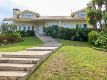 Moradia V4 com piscina e quadra de tênis junto a Ria de Ovar. 600m² Ovar, São João, Arada e São Vicente de Pereira Jusã