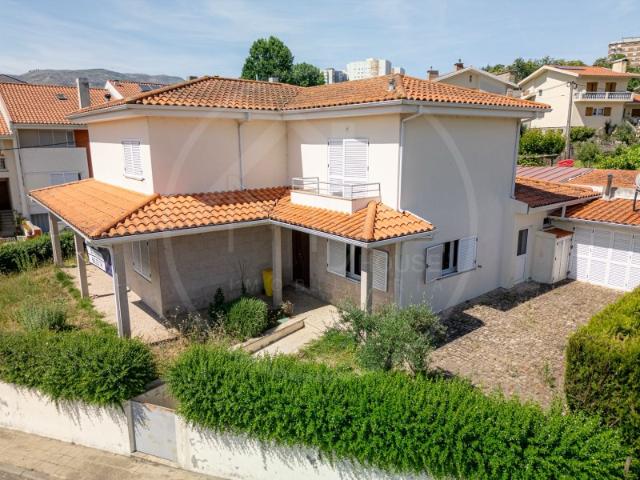 Moradia V4 Vila Real Quinta das Botelhas