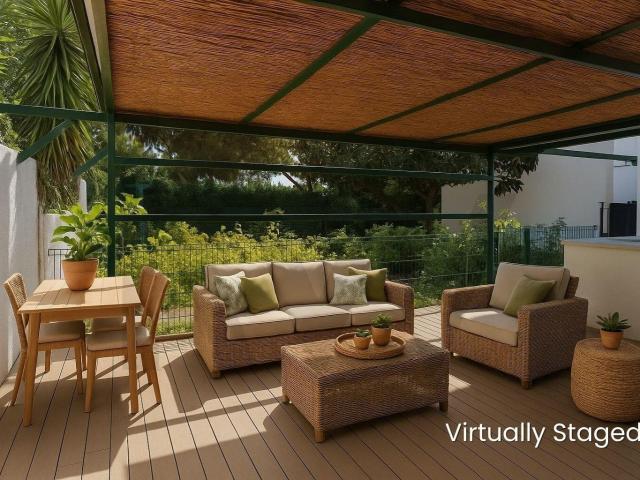 Moradia V5 com Jardim e Garagem em Alfragide – Mais de 400 m. 303m² Alfragide