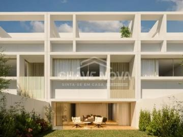 Moradia V5 Espaço, Luz e Sofisticação nas Casas de Santo Ama. 346m² Lisboa