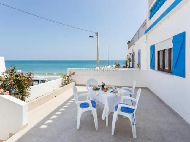 Moradia V6 T3 x 2 em Burgau 165m² Luz