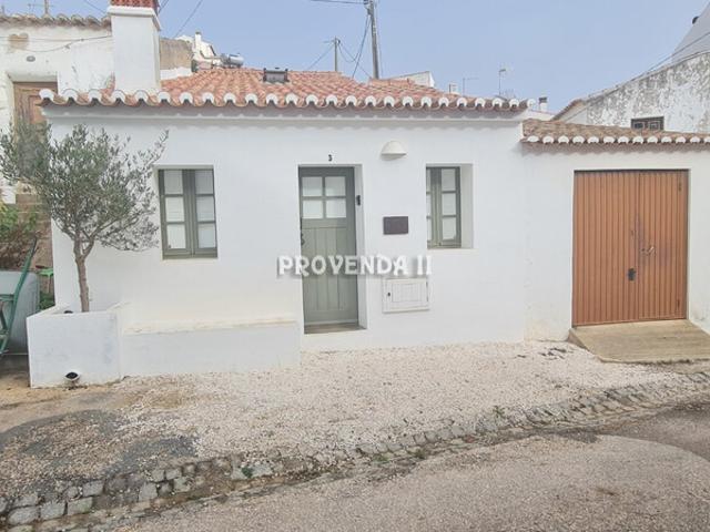 Moradia V1 à venda em Bordeira, concelho de Aljezur, Faro, Portugal
