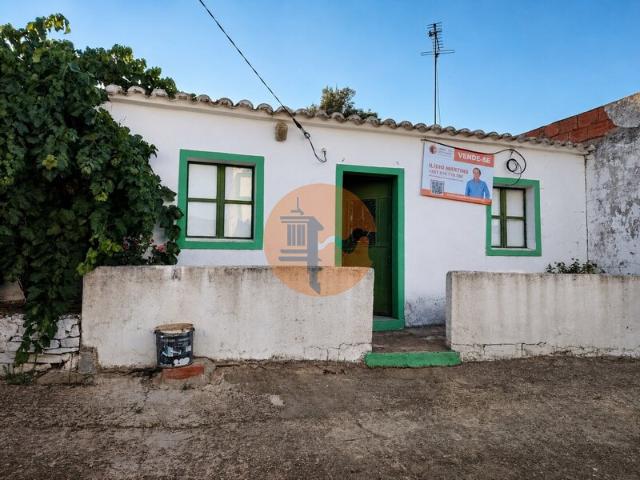 Moradia V2 à venda em Cachopo, concelho de Tavira, Faro, Portugal