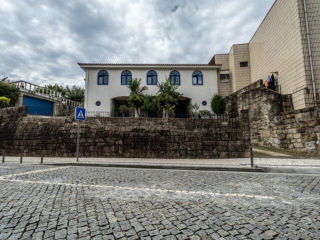 Moradia V3+1 no coração da Vila de Arcos De Valdevez