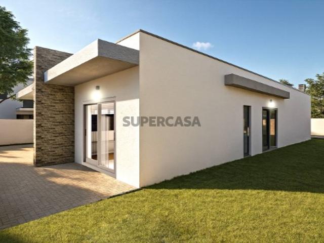 Moradia V3+1! Piscina