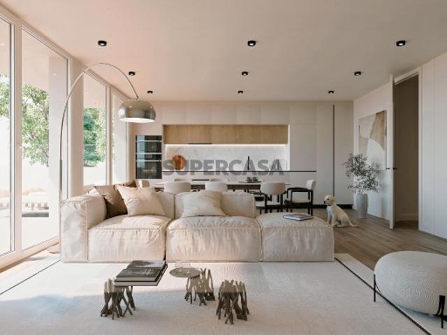 Moradia V3 com piscina no Nadadouro