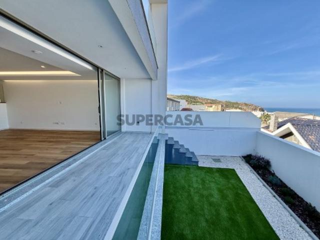 Moradia V3 com Piscina Lourinhâ