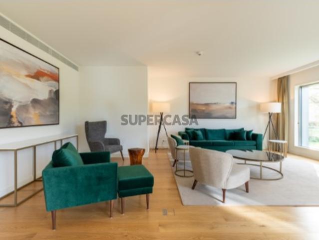 Moradia V3 de luxo no Condomínio Privado Marinha Prime Cascais | Wallis Real Estate