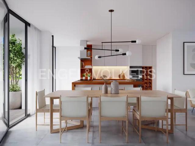 Moradia V3 em complexo habitacional novo com piscina 225m² Quarteira