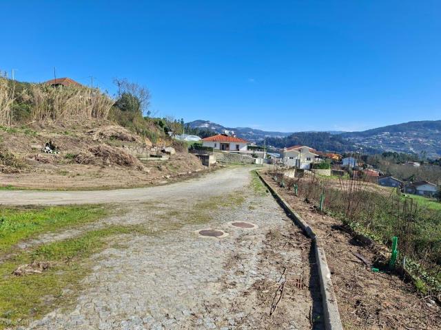Moradia V3 Geminada em Fornos, Castelo de Paiva Lote 8 Fração G