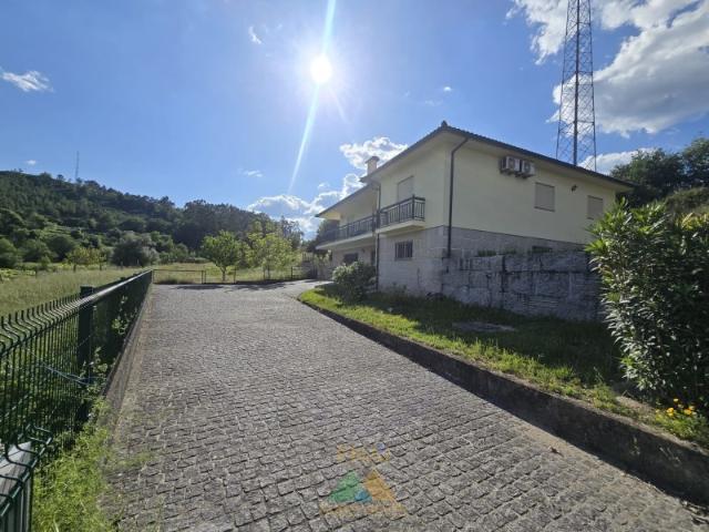 Moradia V3 Souto