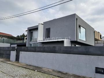 Moradia V3 143m² Amarante São Gonçalo, de Madalena, de Cepelos e de Gatão
