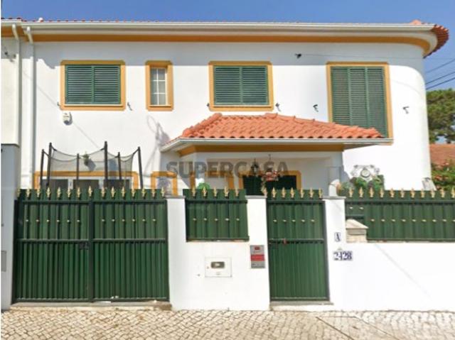Moradia V4 na Quinta do Conde
