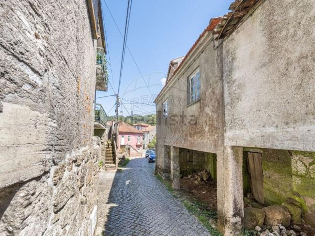 Moradia, Vade