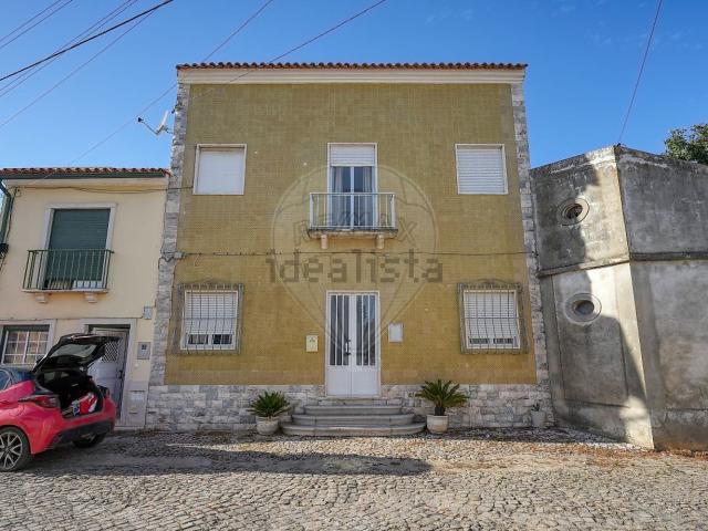 Moradia, Valada