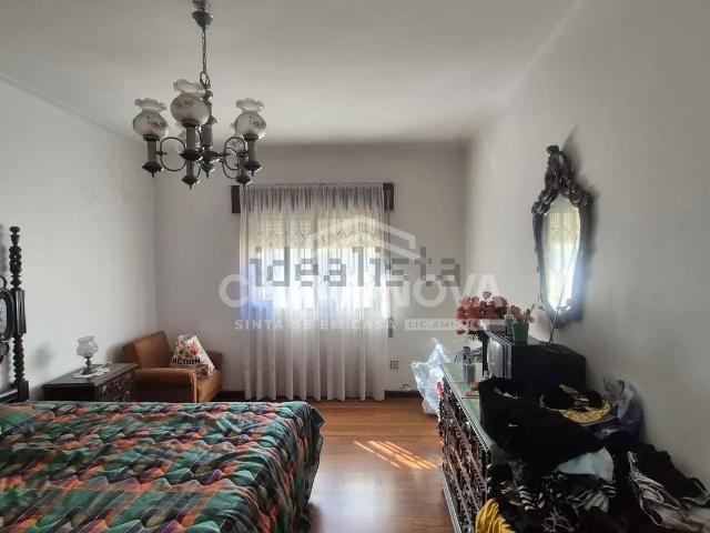 Moradia, Valadares