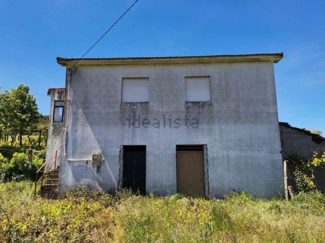 Moradia, Valadares