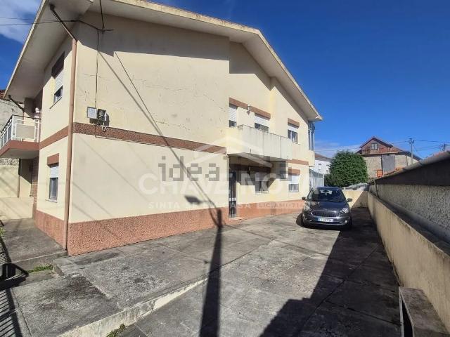 Moradia, Valadares
