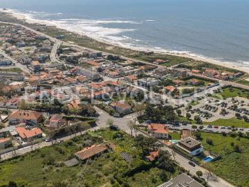 Moradia, Valadares