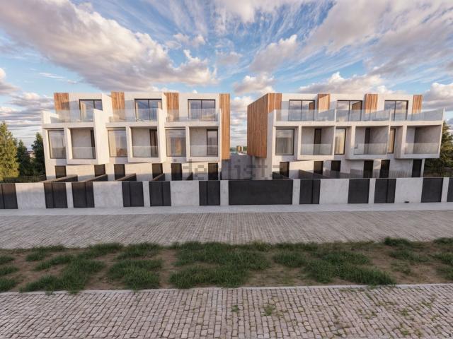 Moradia, Valadares