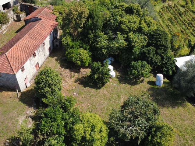 Moradia, Valbom e Passô