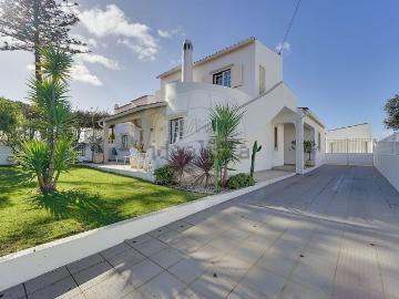 Moradia, Vale da Azinheira, Albufeira e Olhos de Água