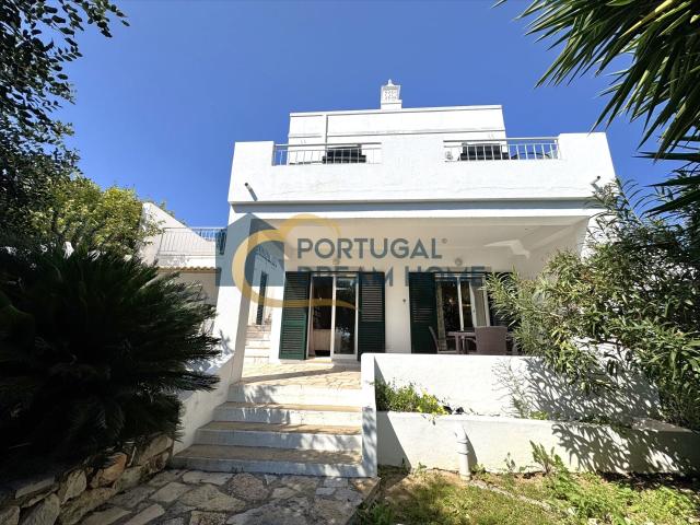 Moradia | Vale Formoso | Vistas Panorâmicas | Lote 687 m2 |. 154m² Loulé São Clemente