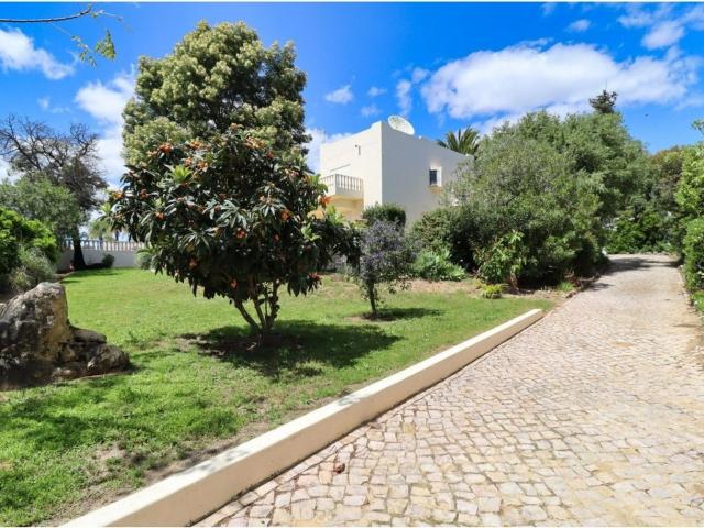 Moradia, Vale Navio, Albufeira e Olhos de Água