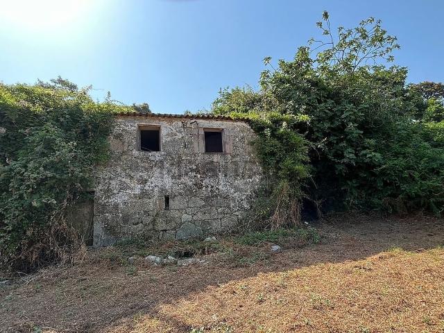 Moradia, Vale São Cosme Telhado Portela