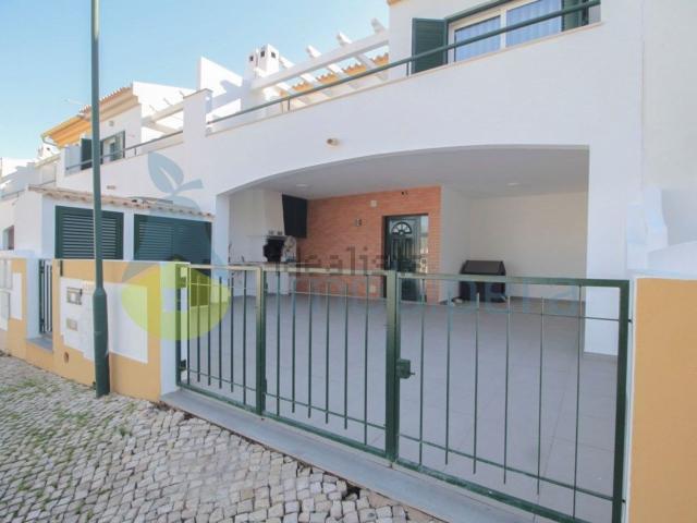 Moradia, Vale Pedras, Albufeira e Olhos de Água