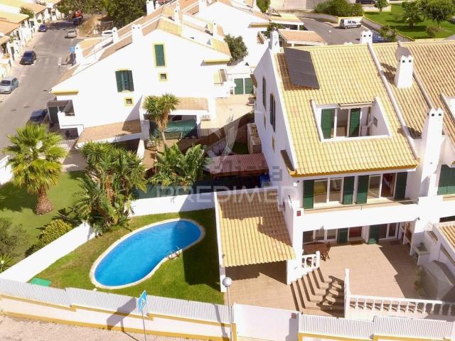 Moradia, Vale Pedras, Albufeira e Olhos de Água