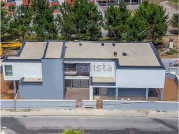 Moradia, Vila Cova da Lixa e Borba de Godim