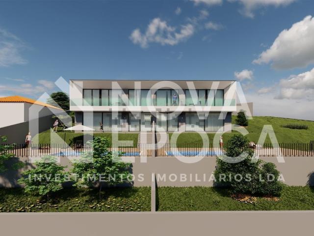 Moradia, Vila Cova e Feitos