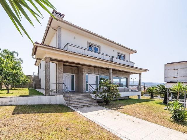 Moradia, Vilaça e Fradelos