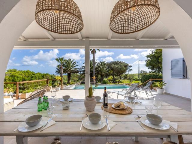 Moradia, Vila do Bispo e Raposeira