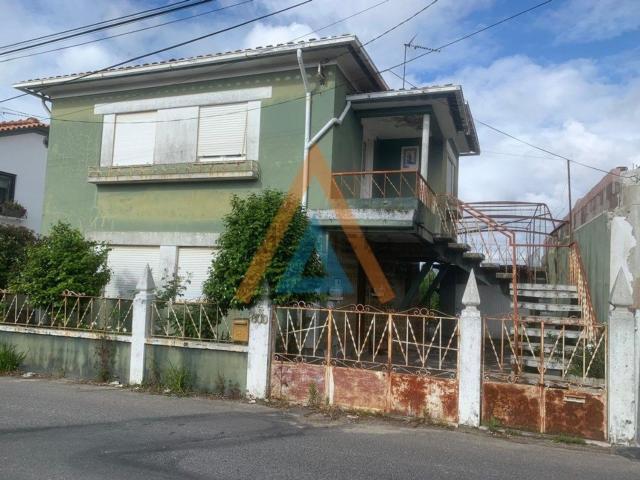 Moradia, Vila de Cucujães