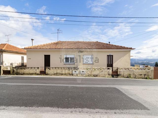 Moradia, Vila de Cucujães