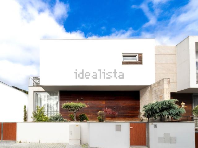Moradia, Vila Frescainha São Martinho