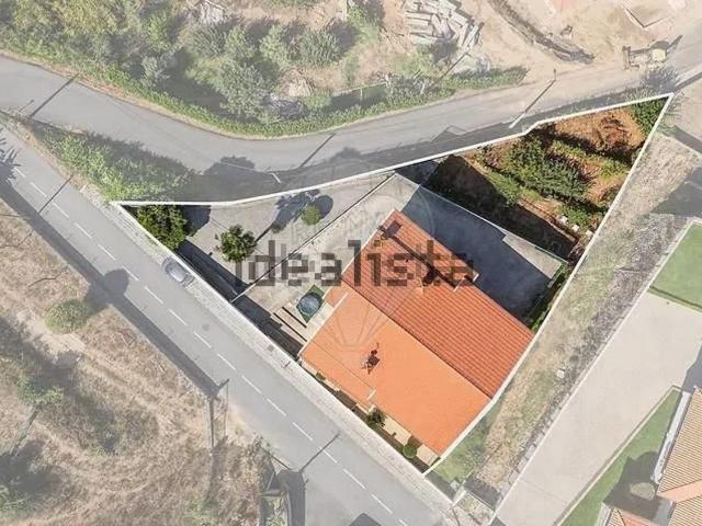 Moradia, Vila Fria e Vizela São Jorge
