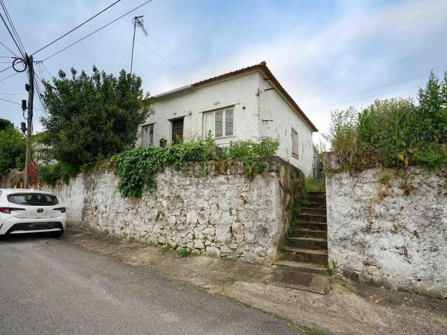 Moradia, Vila Moreira