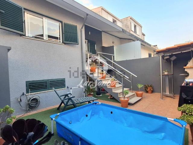 Moradia, Vila Nova da Telha