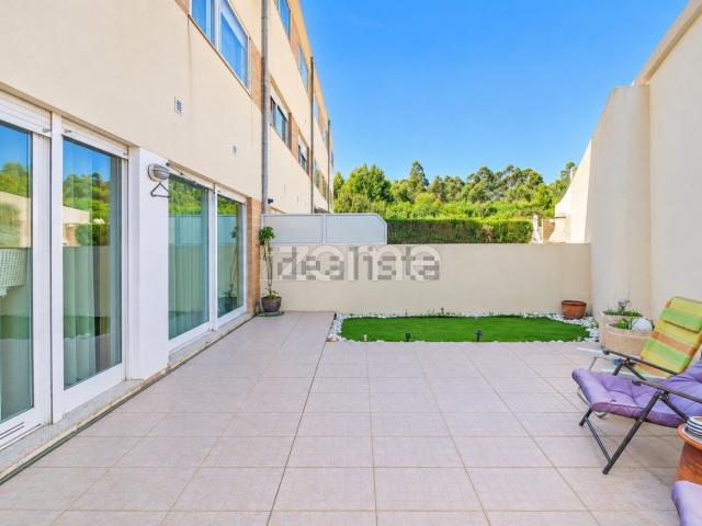Moradia, Vila Nova da Telha