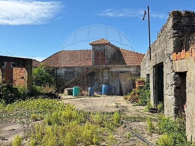 Moradia, Vila Nova da Telha