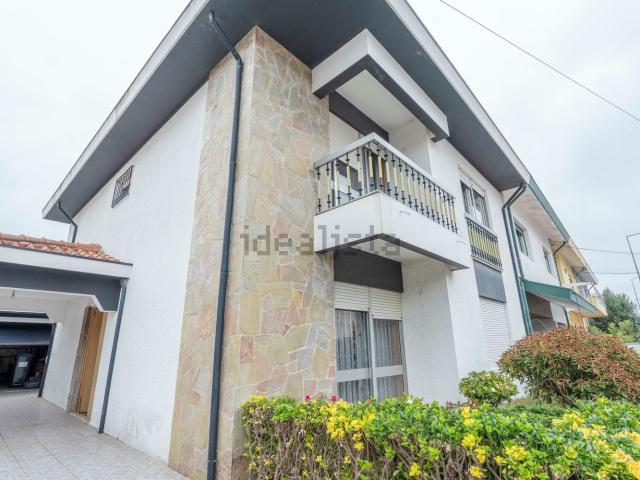 Moradia, Vila Nova da Telha