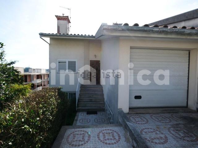 Moradia, Vila Nova de Famalicão e Calendário