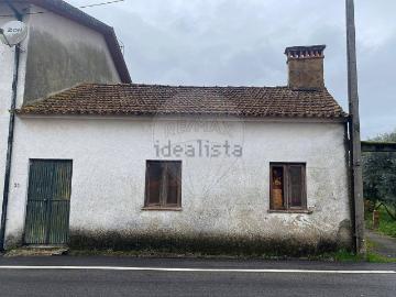 Moradia, Vila Nova de Monsarros