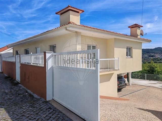 Moradia, Vila Nova do Campo